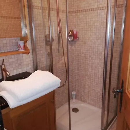 In Ground Floor Cozy Duplex Holiday home
