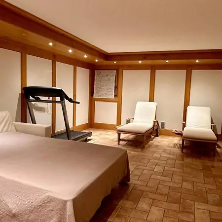 In Ground Floor Cozy Duplex *