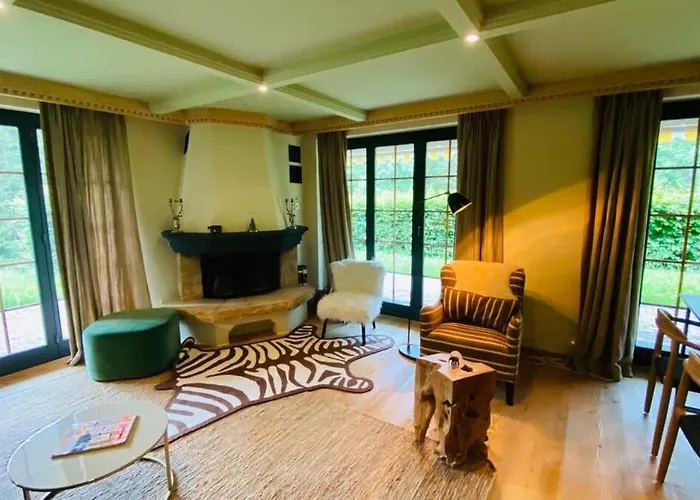 In Ground Floor Cozy Duplex